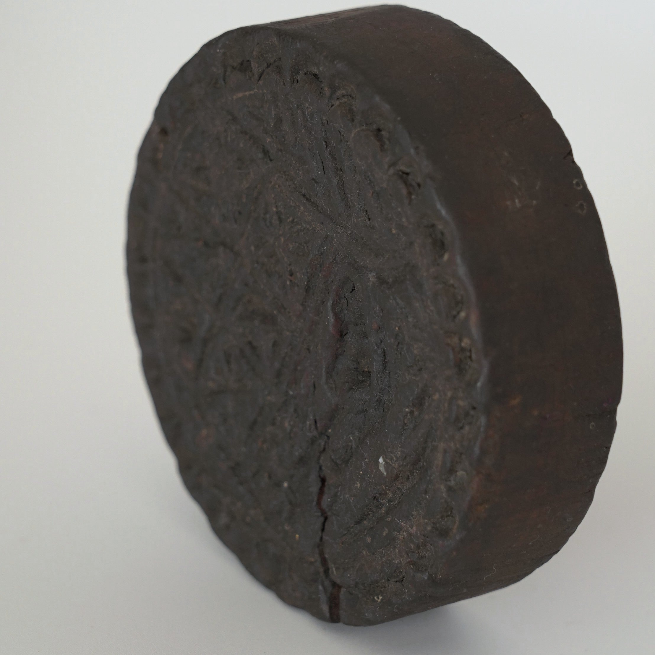 老木彫月宮玉兎文蓋置②