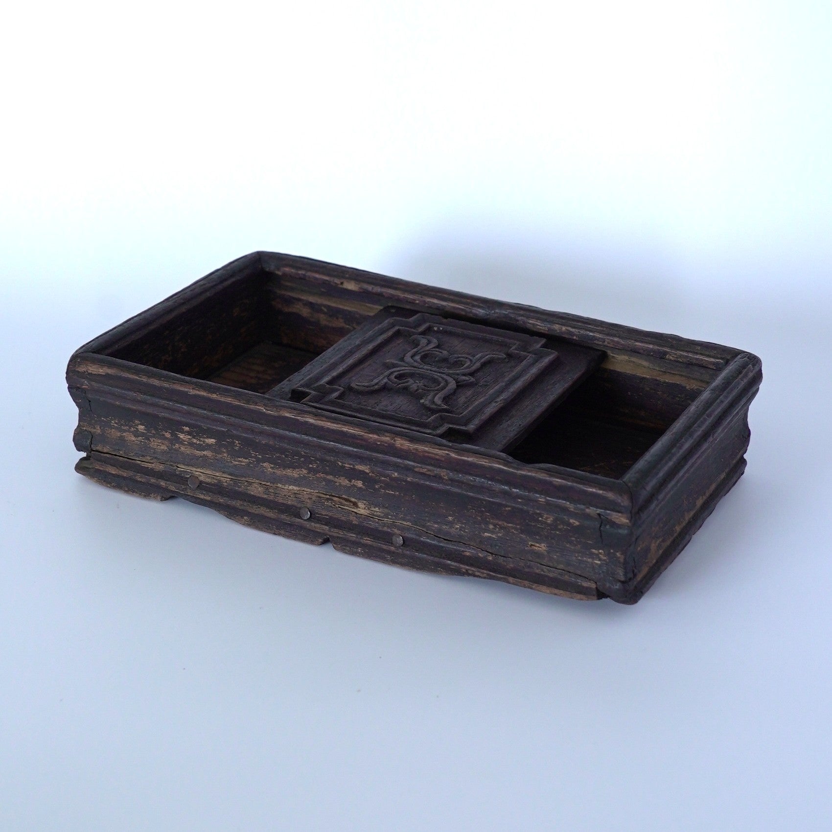 老木彫寿字木箱