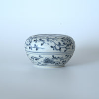 青花蓮唐草文香盒