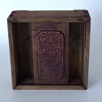 老木彫花卉文木箱