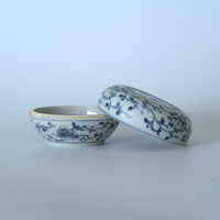 青花蓮唐草文香盒