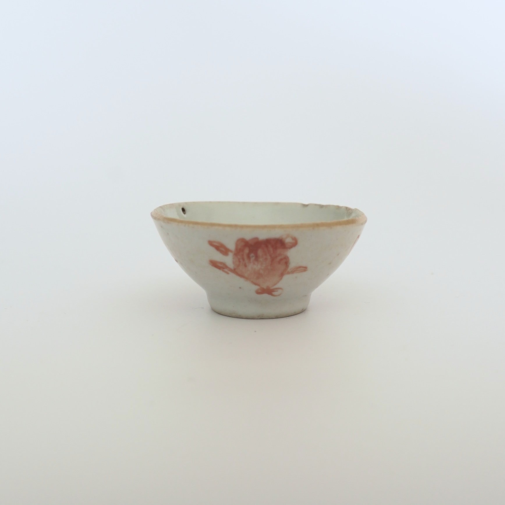 赤絵福寿三多文茶杯⑥