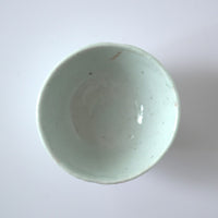 豆青釉茶杯①