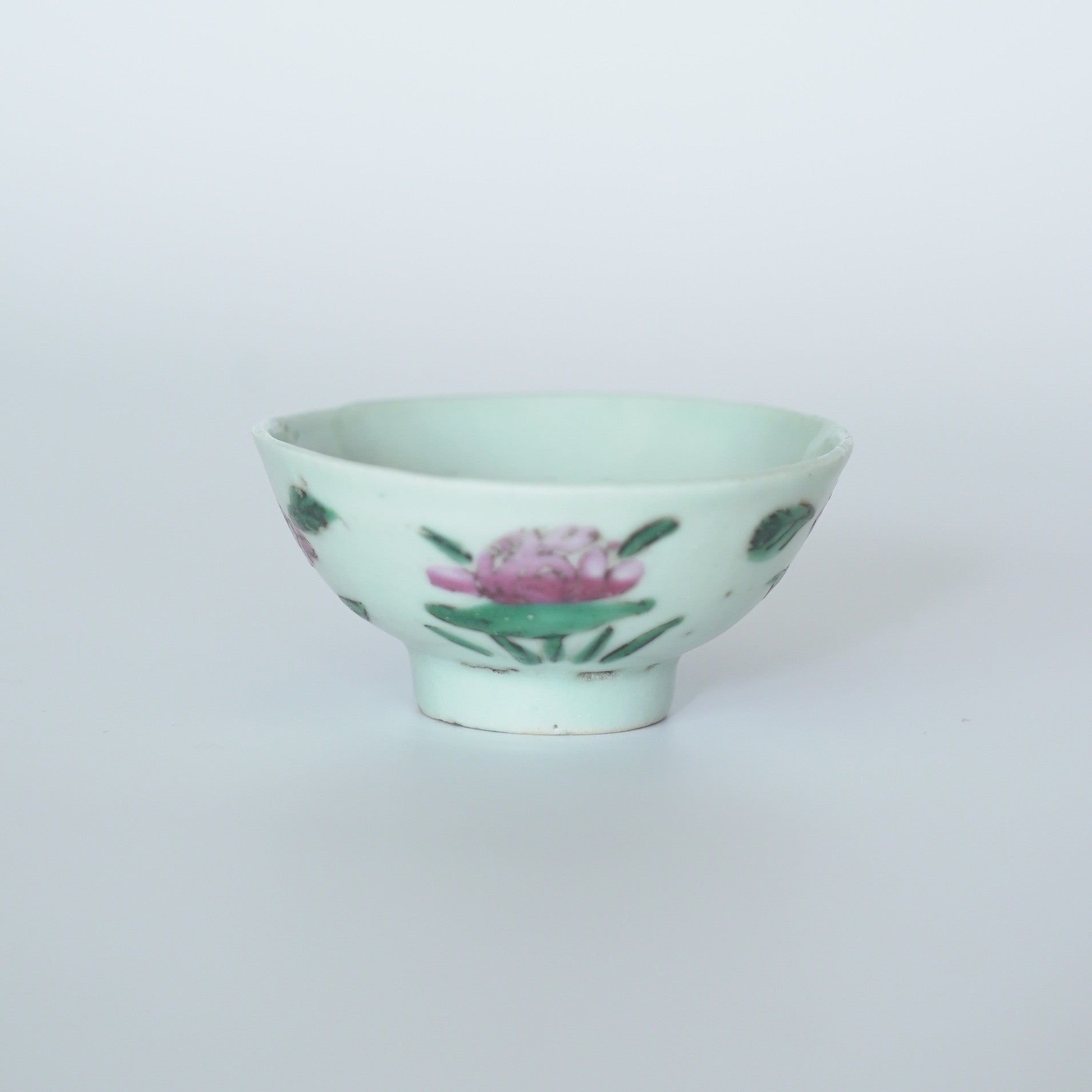粉彩四季花文茶杯④