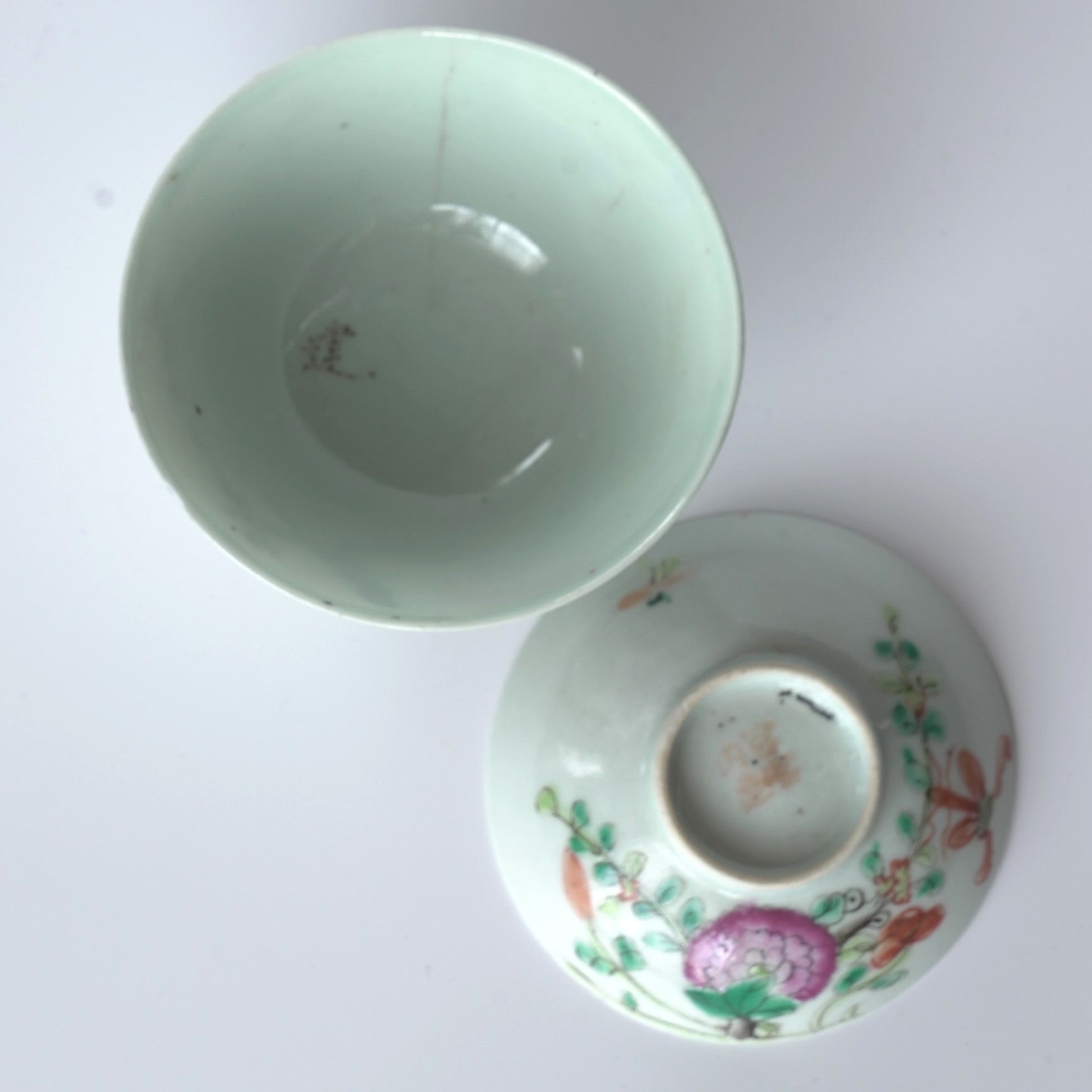 粉彩花鳥文蓋碗②
