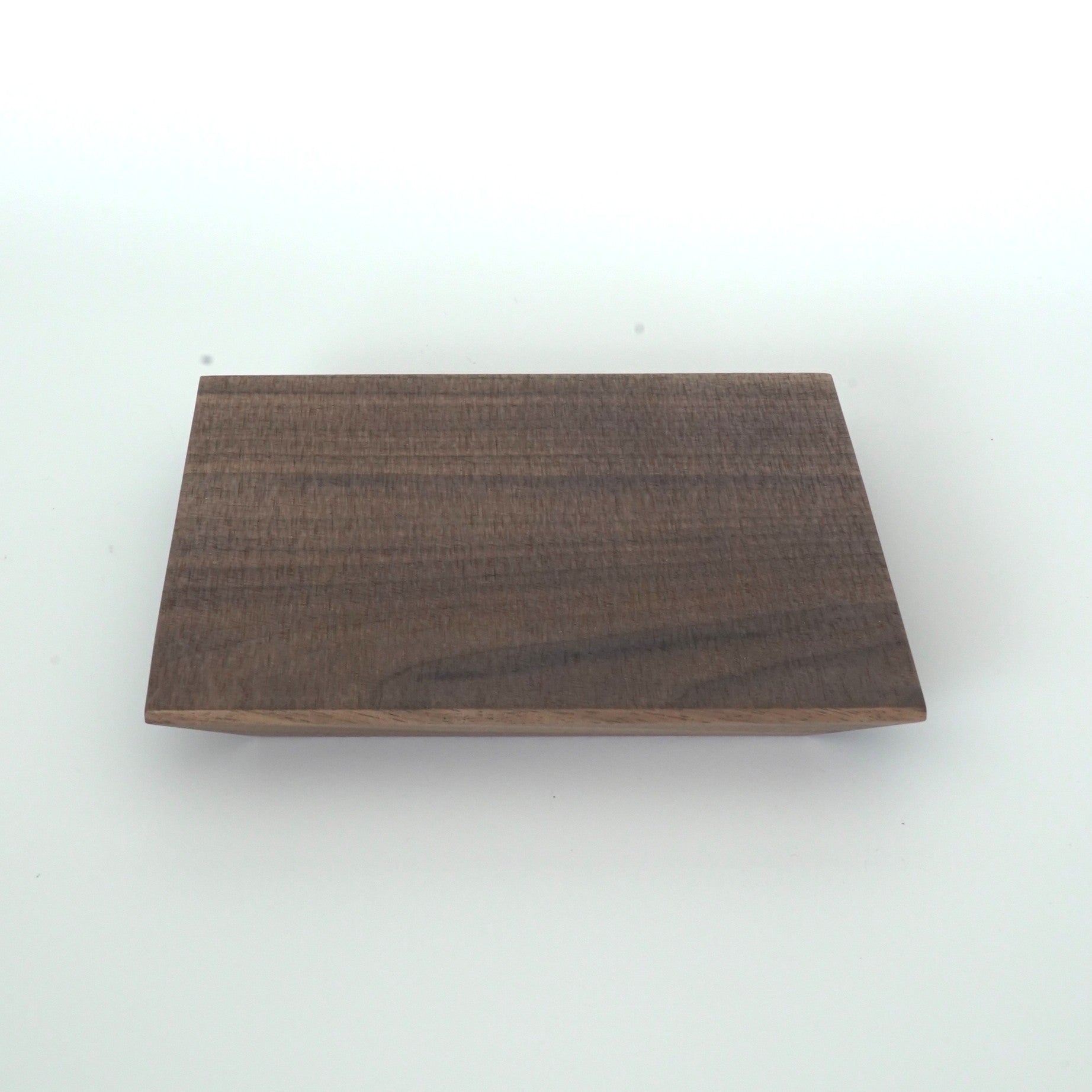 木製正方壺承　クルミ