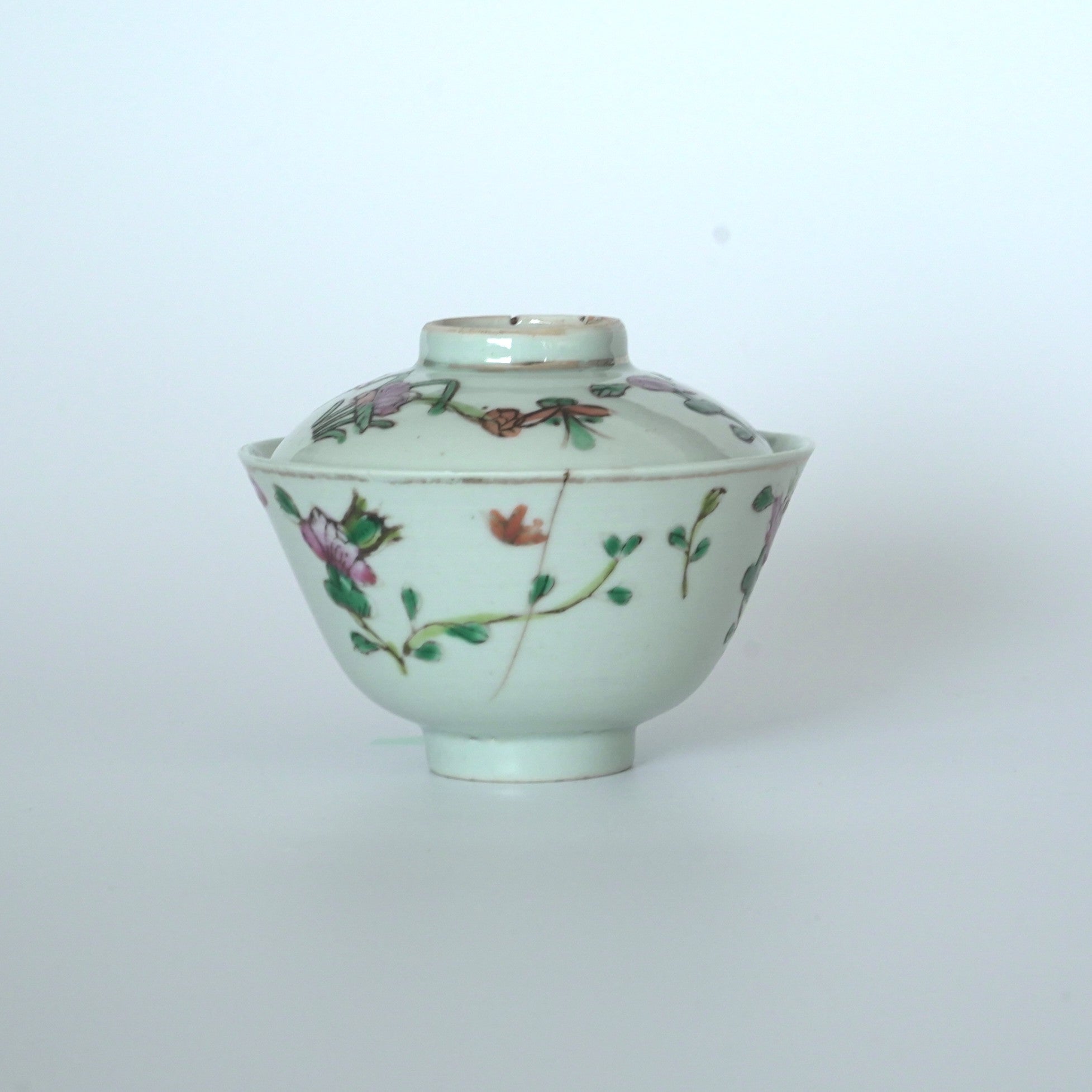 粉彩四季花文蓋碗②