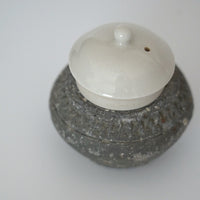 磚製麻鼓蓋置①小