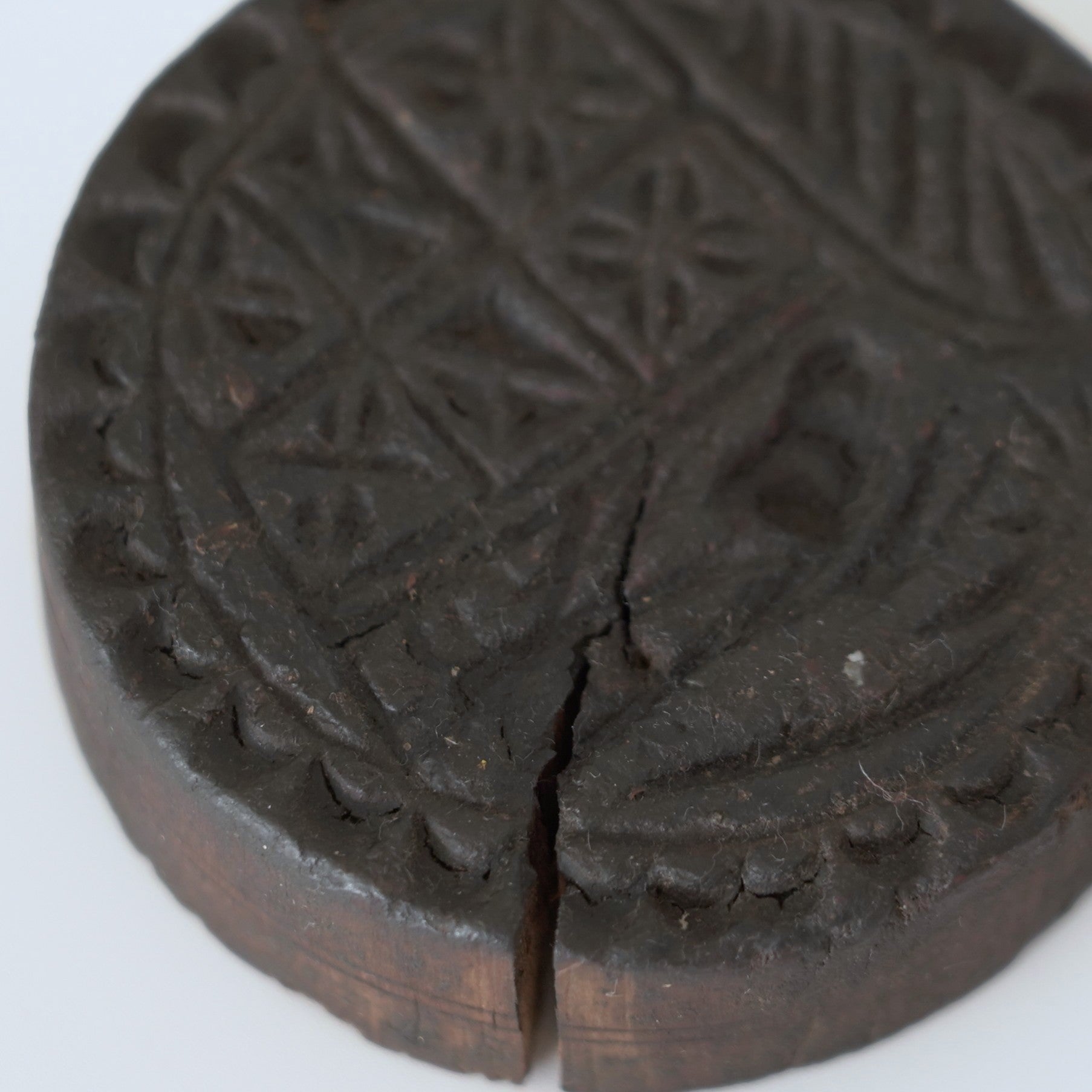 老木彫月宮玉兎文蓋置②