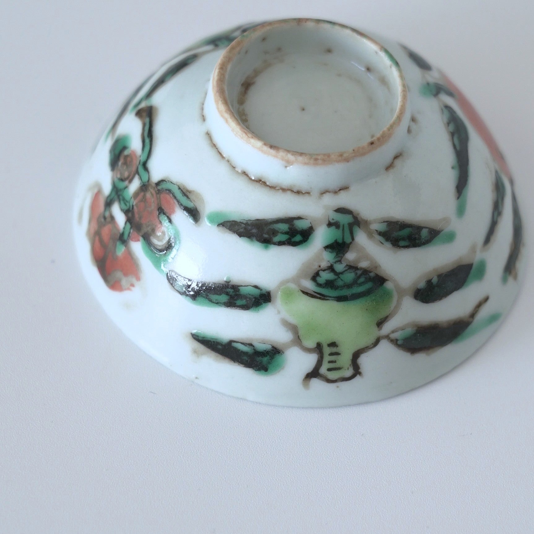 粉彩七宝三多文茶杯⑤