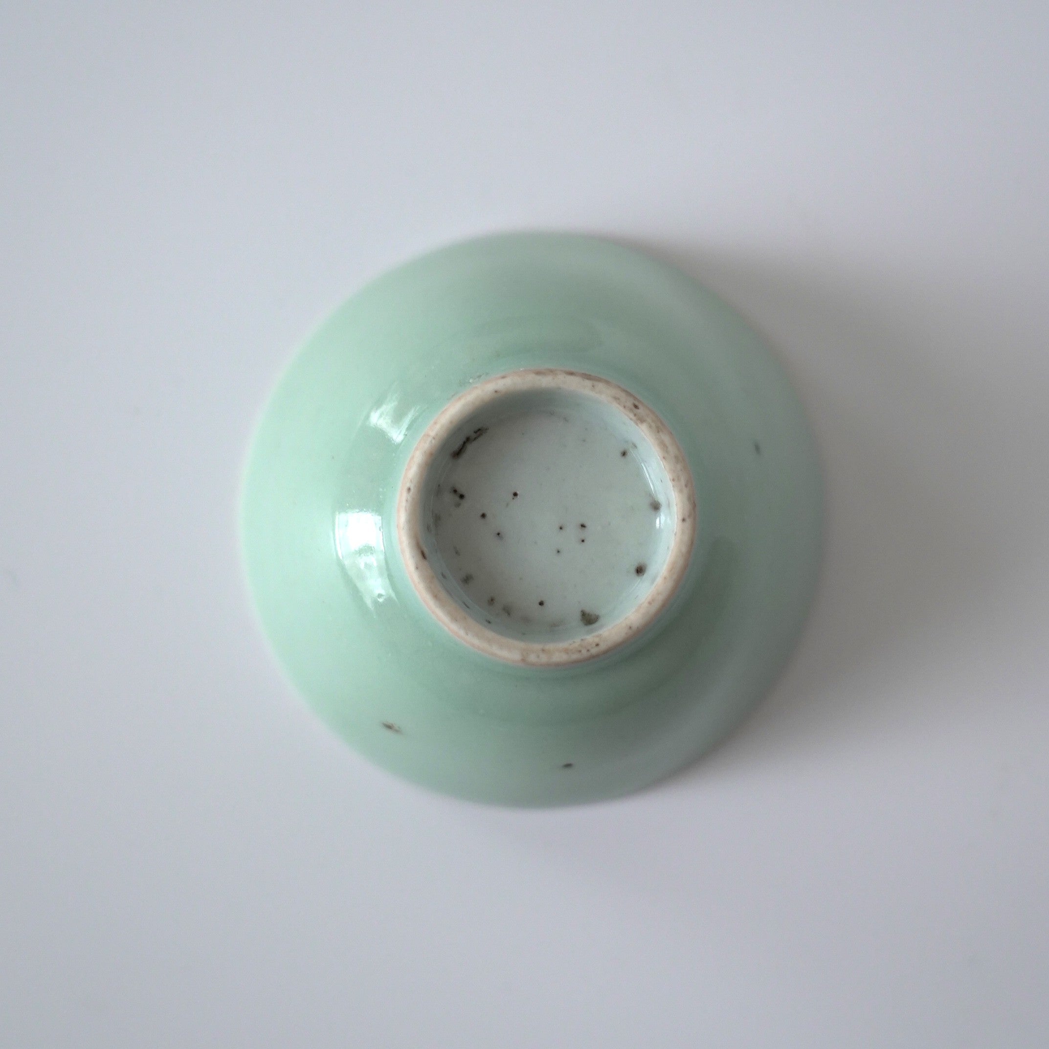 豆青釉茶杯⑧