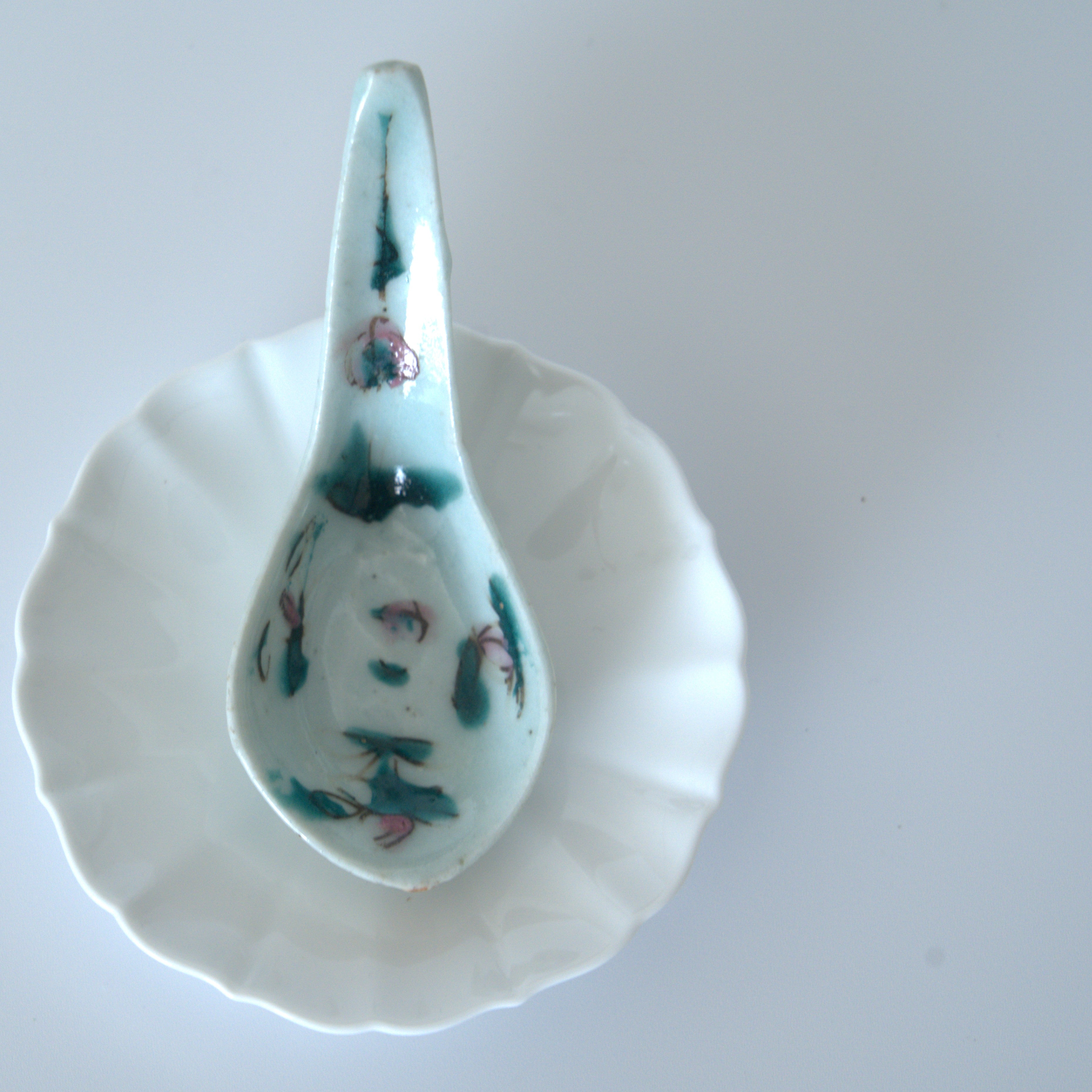 粉彩四季花文レンゲ②