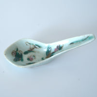 粉彩四季花文レンゲ①