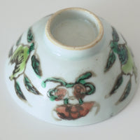 粉彩七宝三多文茶杯⑦