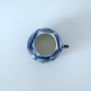 青花牡丹文蓋置②