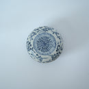 青花蓮唐草文香盒