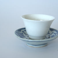 青花絡枝蓮文豆皿