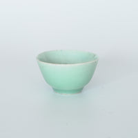 豆青釉茶杯⑥