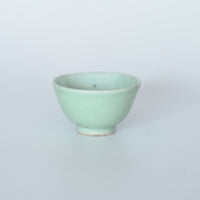 豆青釉茶杯②