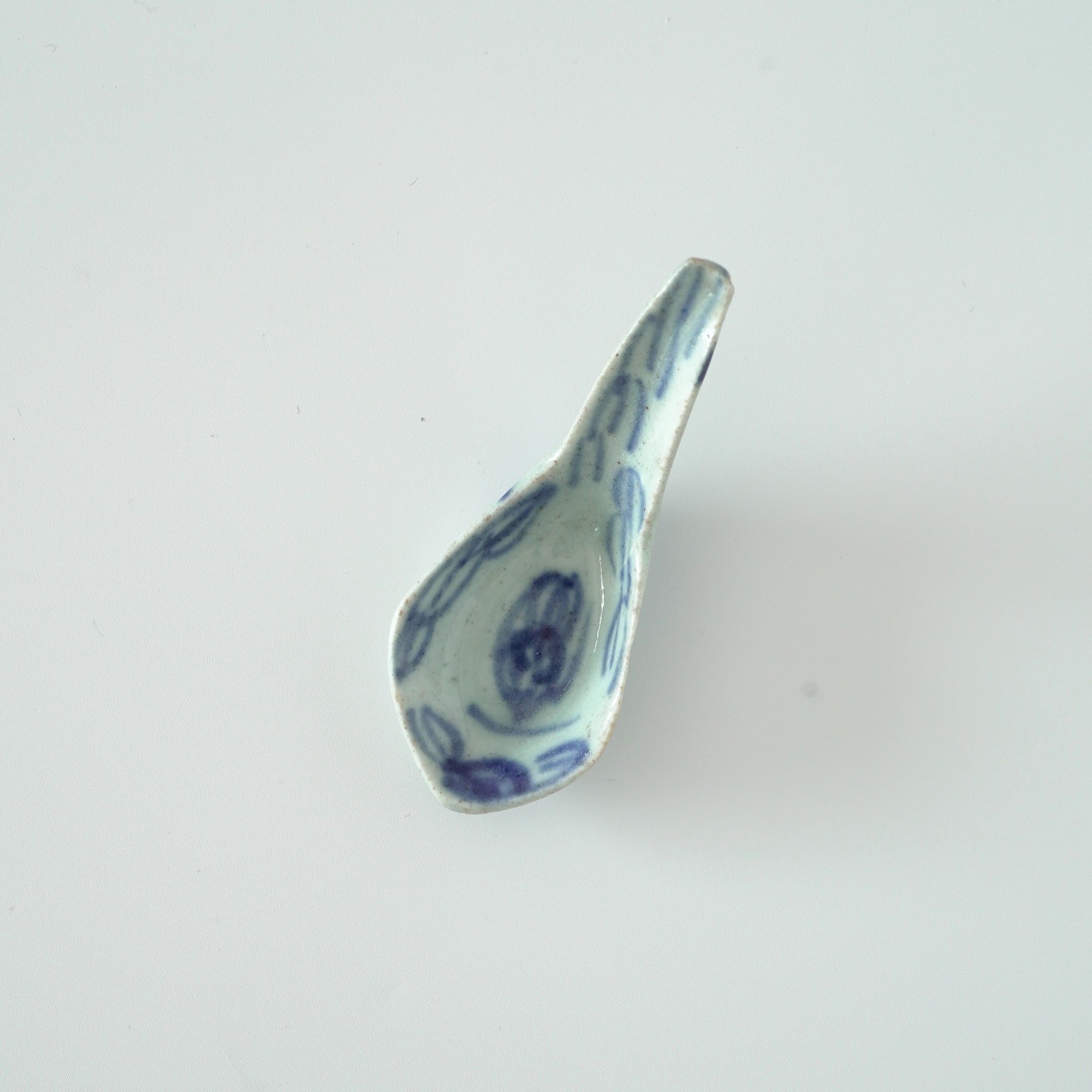 青花絡枝蓮文レンゲ④