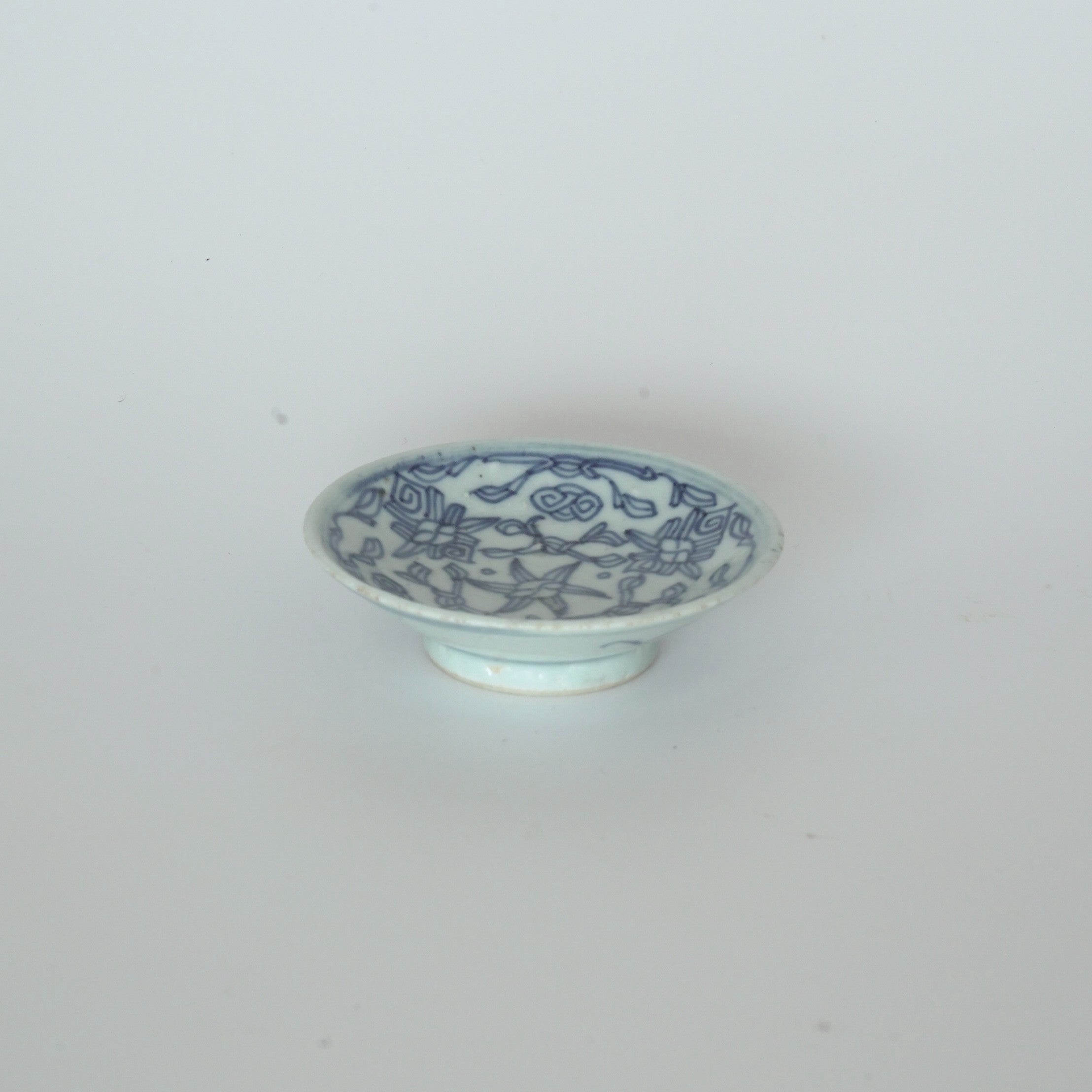 青花絡枝蓮文豆皿②