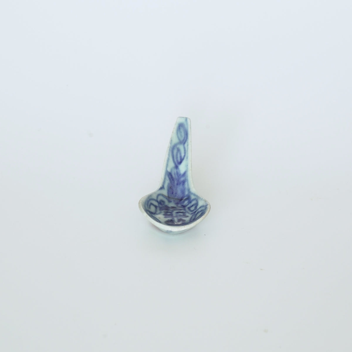 青花双喜文レンゲ①