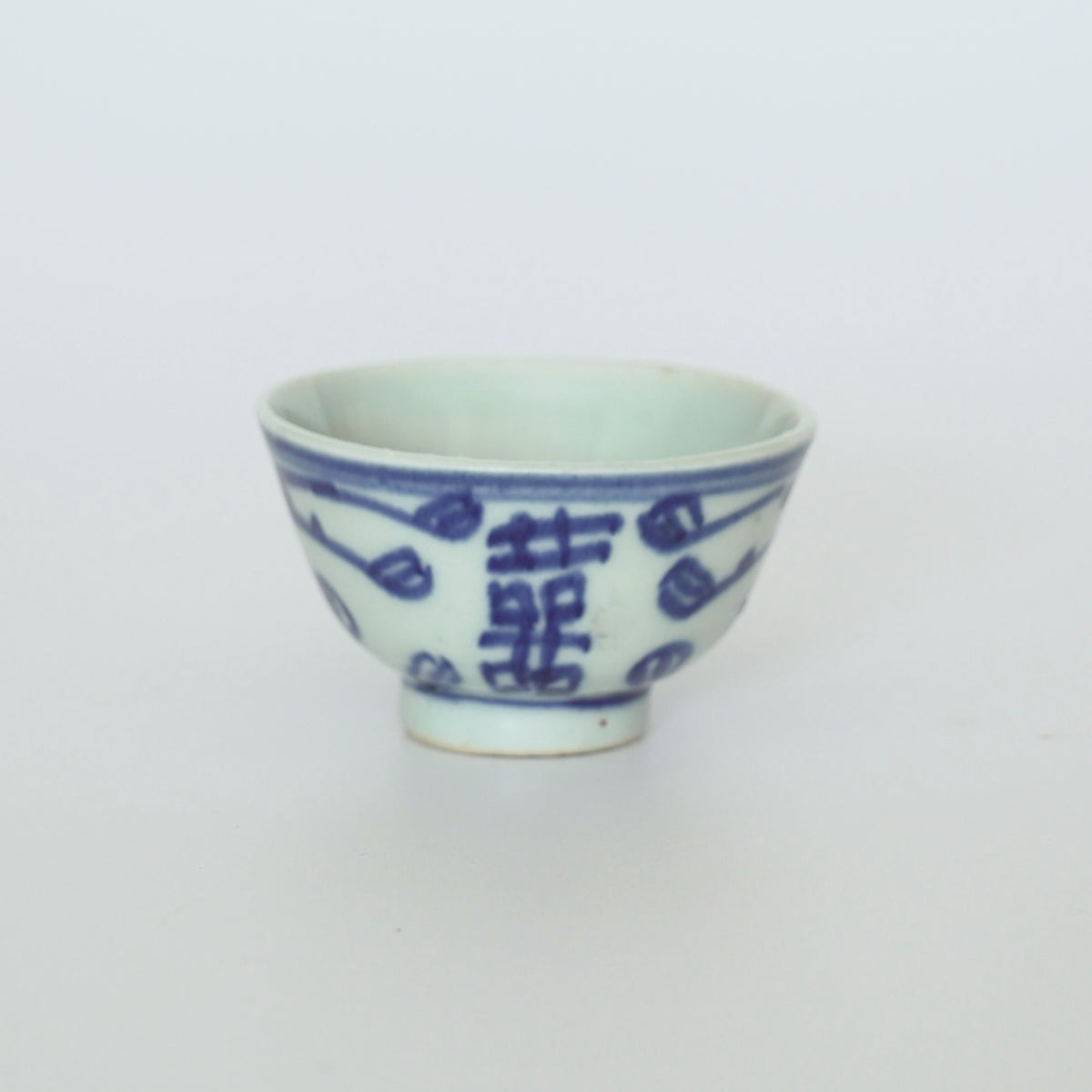 青花双喜文茶杯⑦