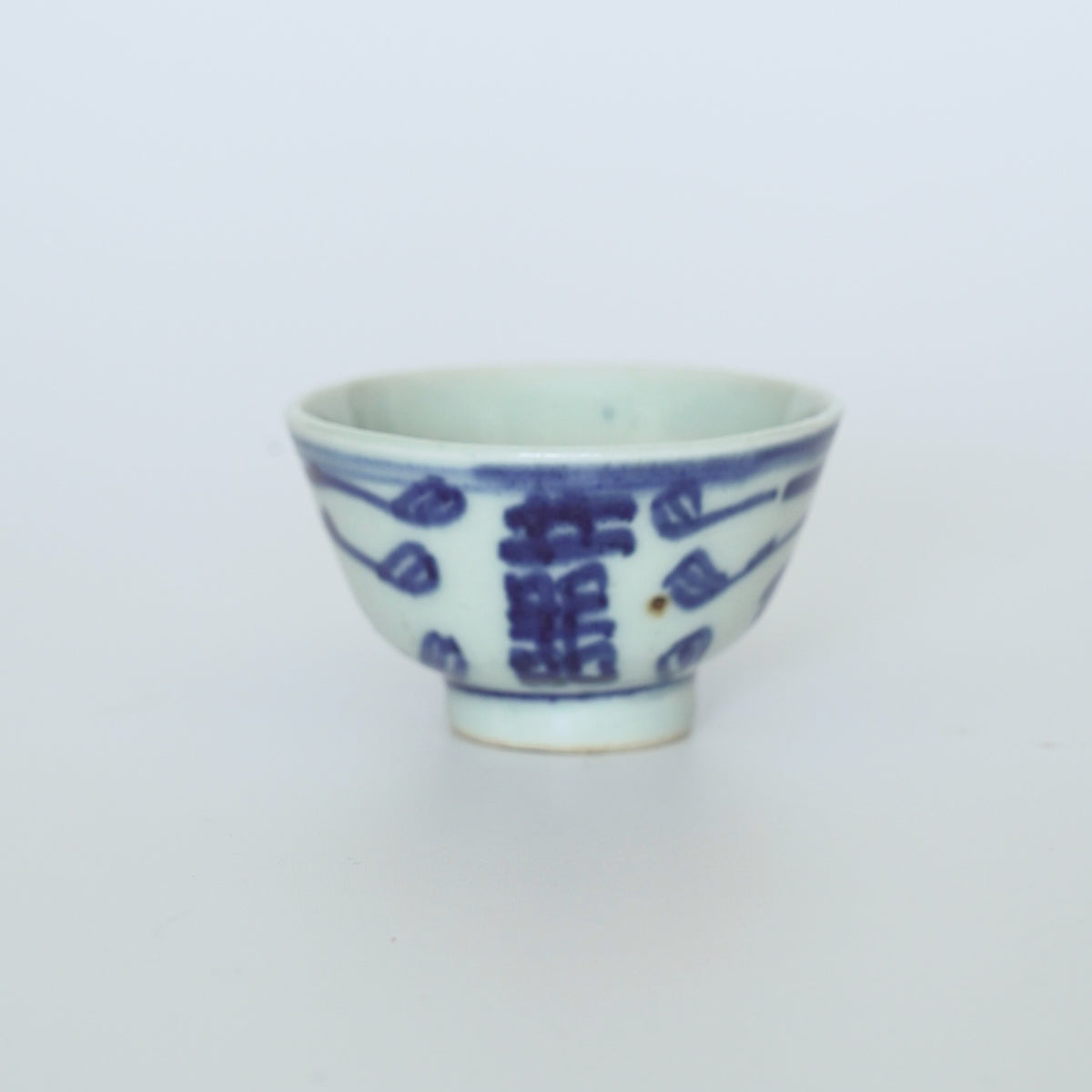 青花双喜文茶杯⑦