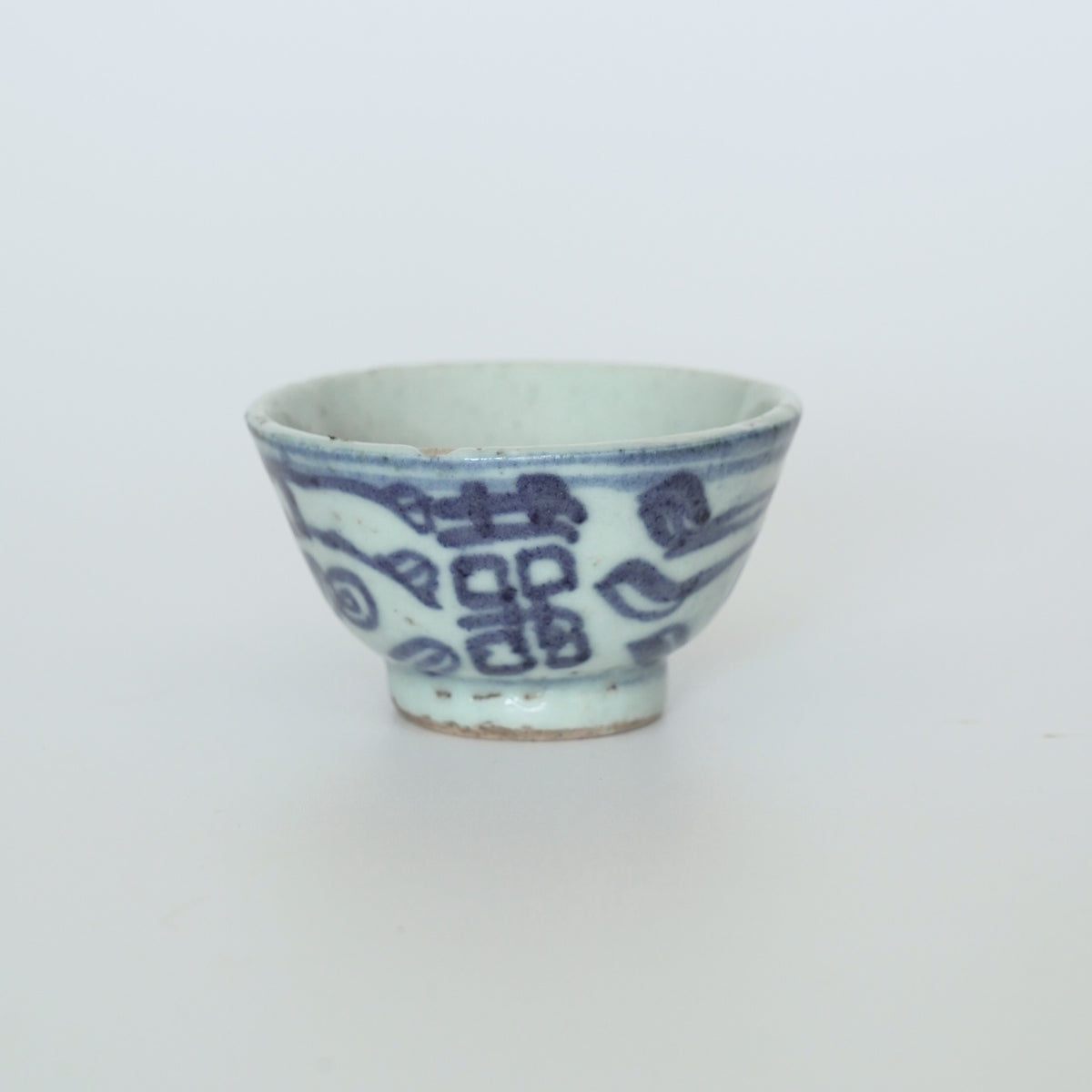 青花双喜文茶杯⑧