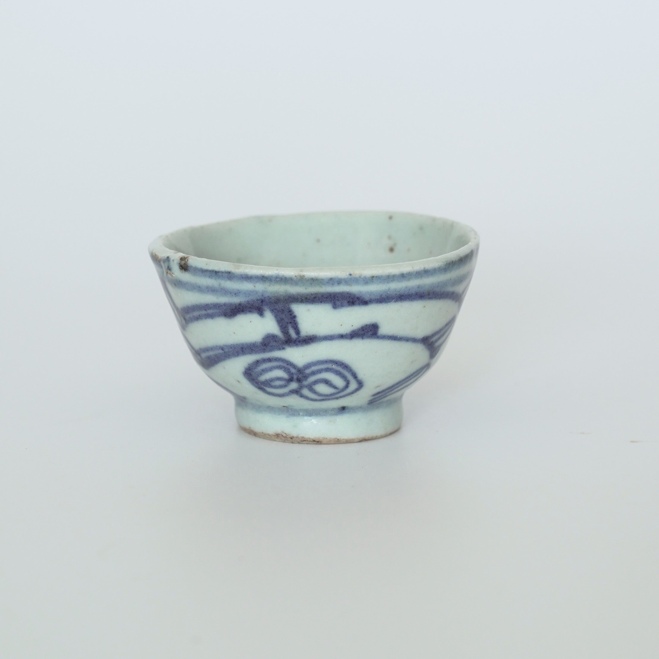 青花双喜文茶杯⑨