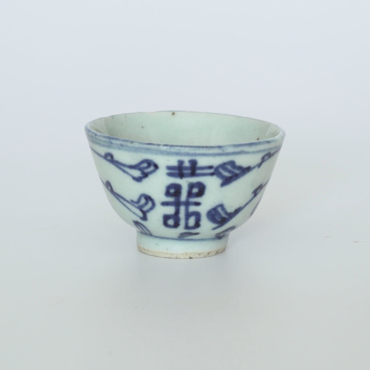 青花双喜文茶杯⑪