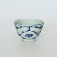 青花双喜文茶杯⑪