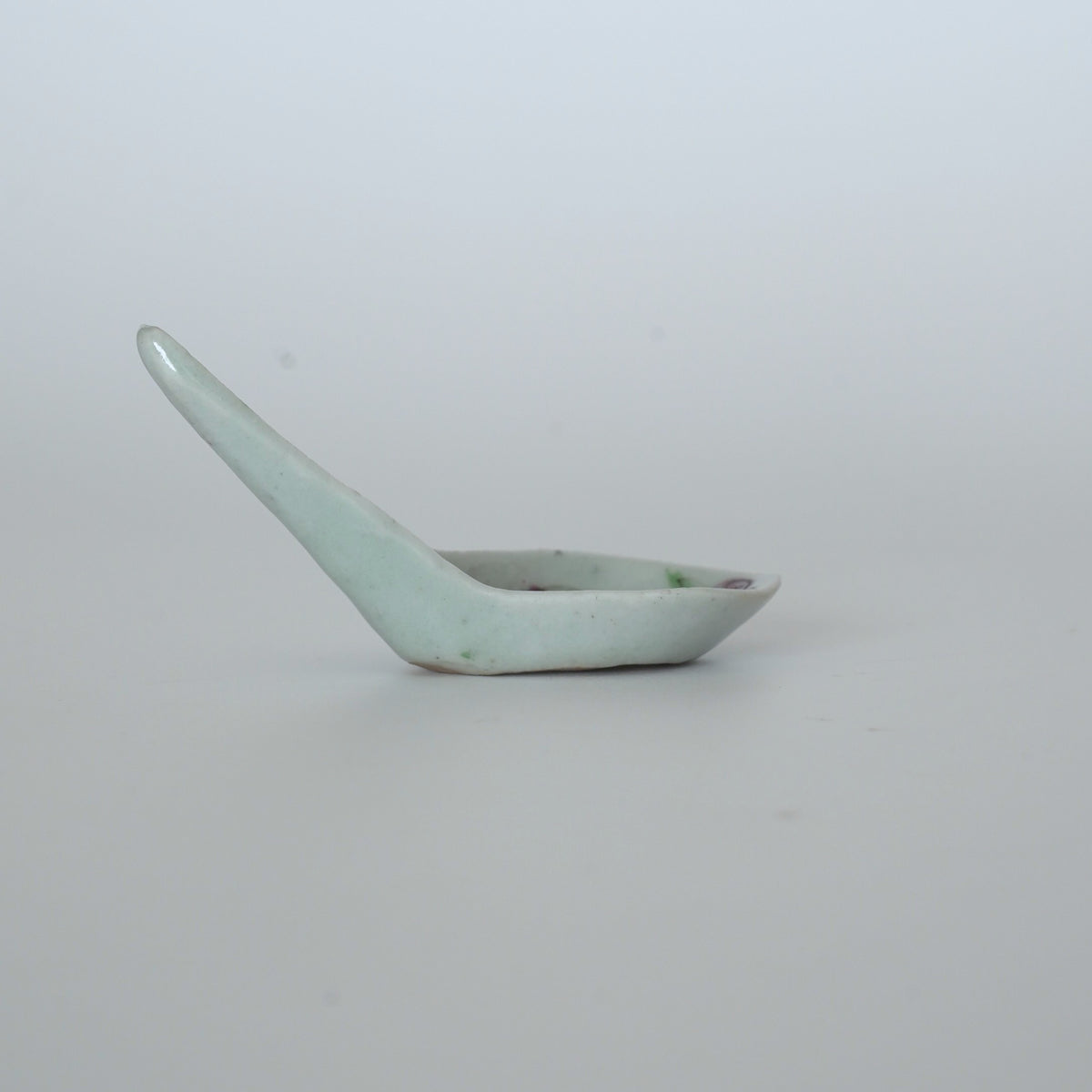 粉彩四季花文レンゲ⑧