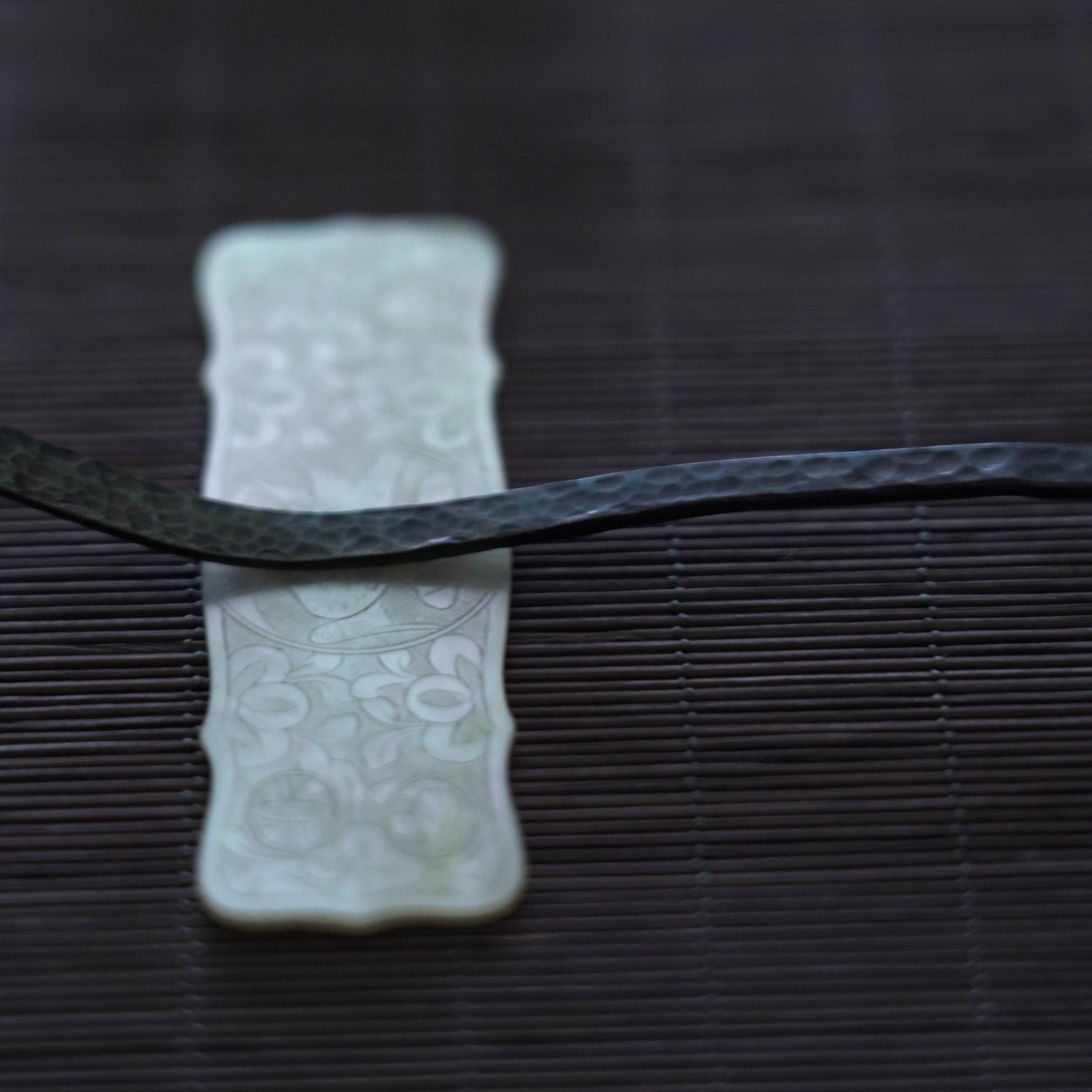 白蝶貝花鳥文茶枕