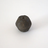 陶製七宝文蓋置 ②