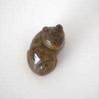 石製回頭猫茶枕 右①