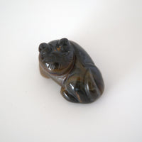 石製回頭猫茶枕 左②