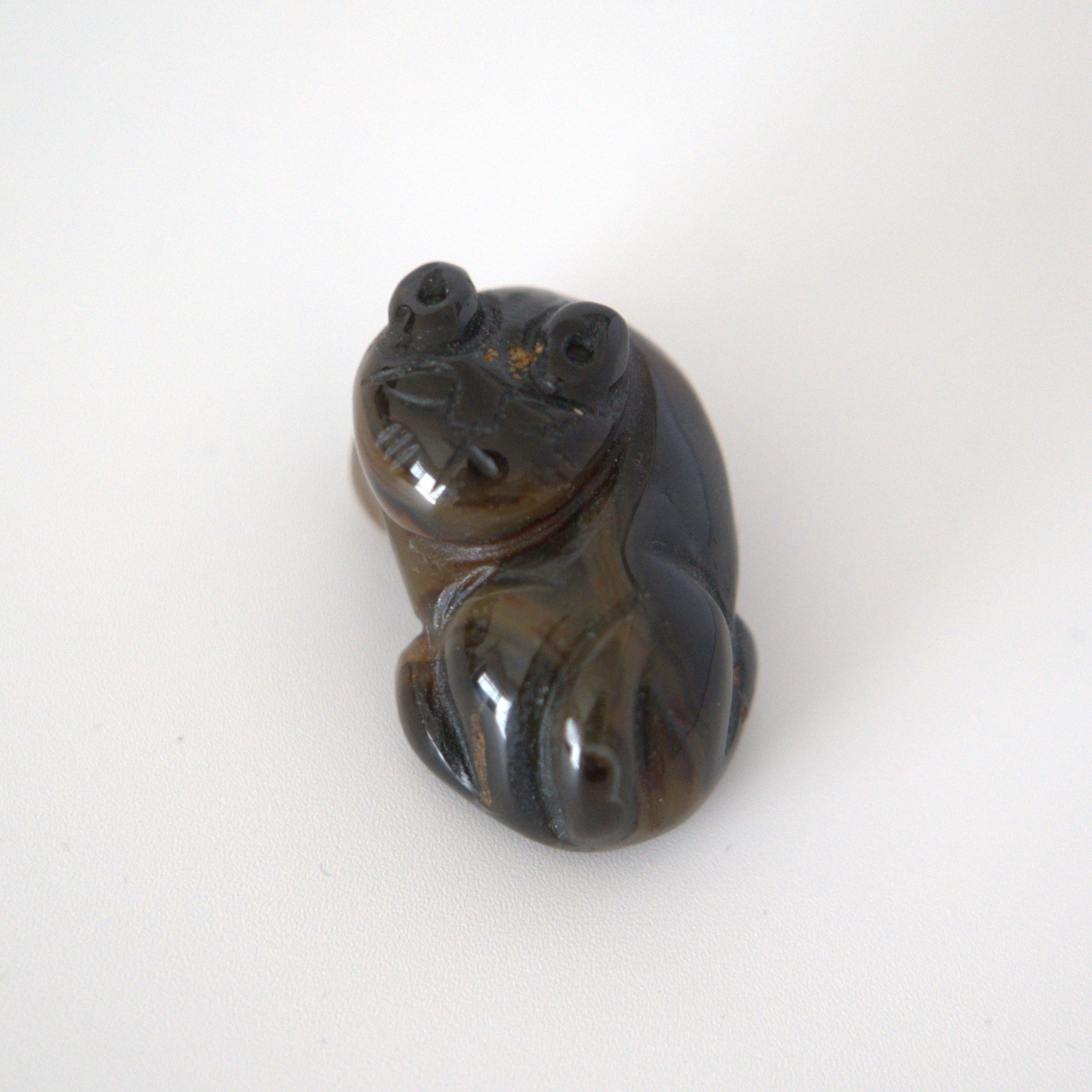 石製回頭猫茶枕 左②