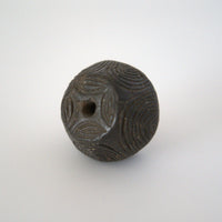 陶製七宝文蓋置 ②