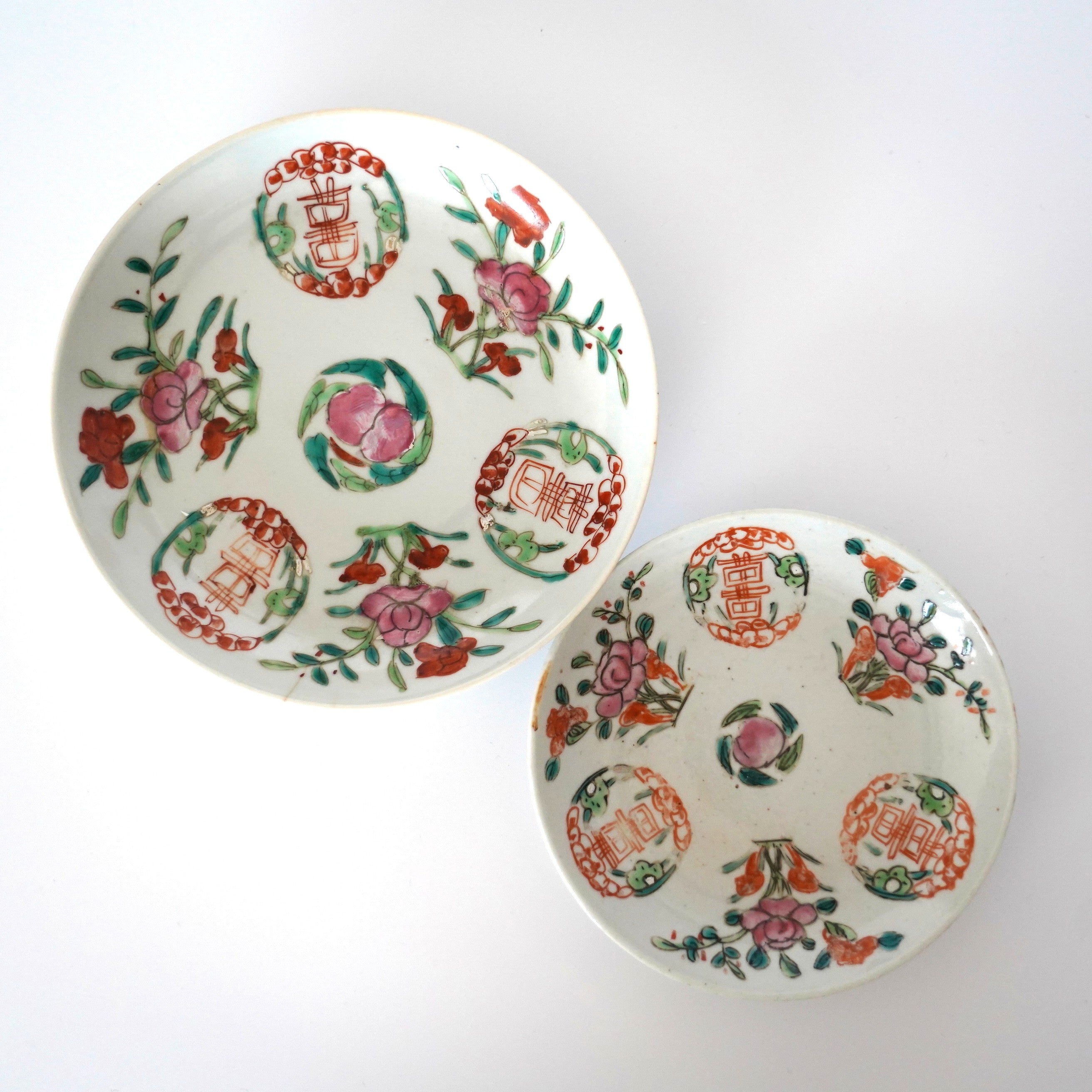 粉彩双喜桃花文皿・大