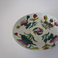 粉彩四季花文皿 ④