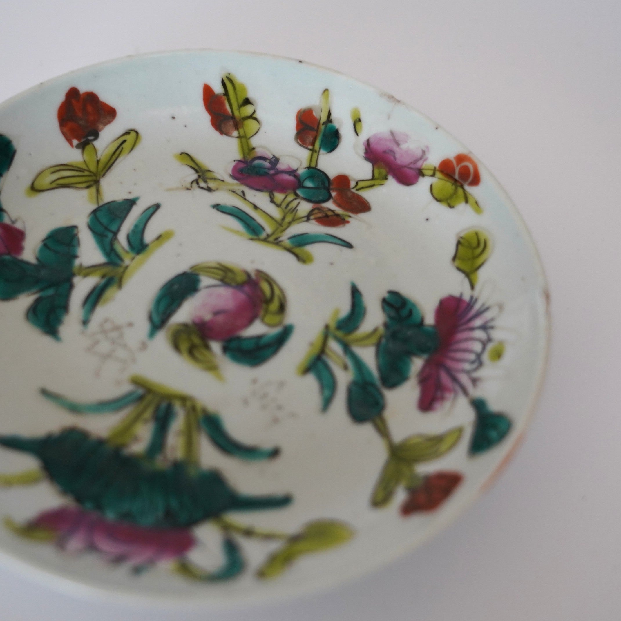 粉彩四季花文皿 ④