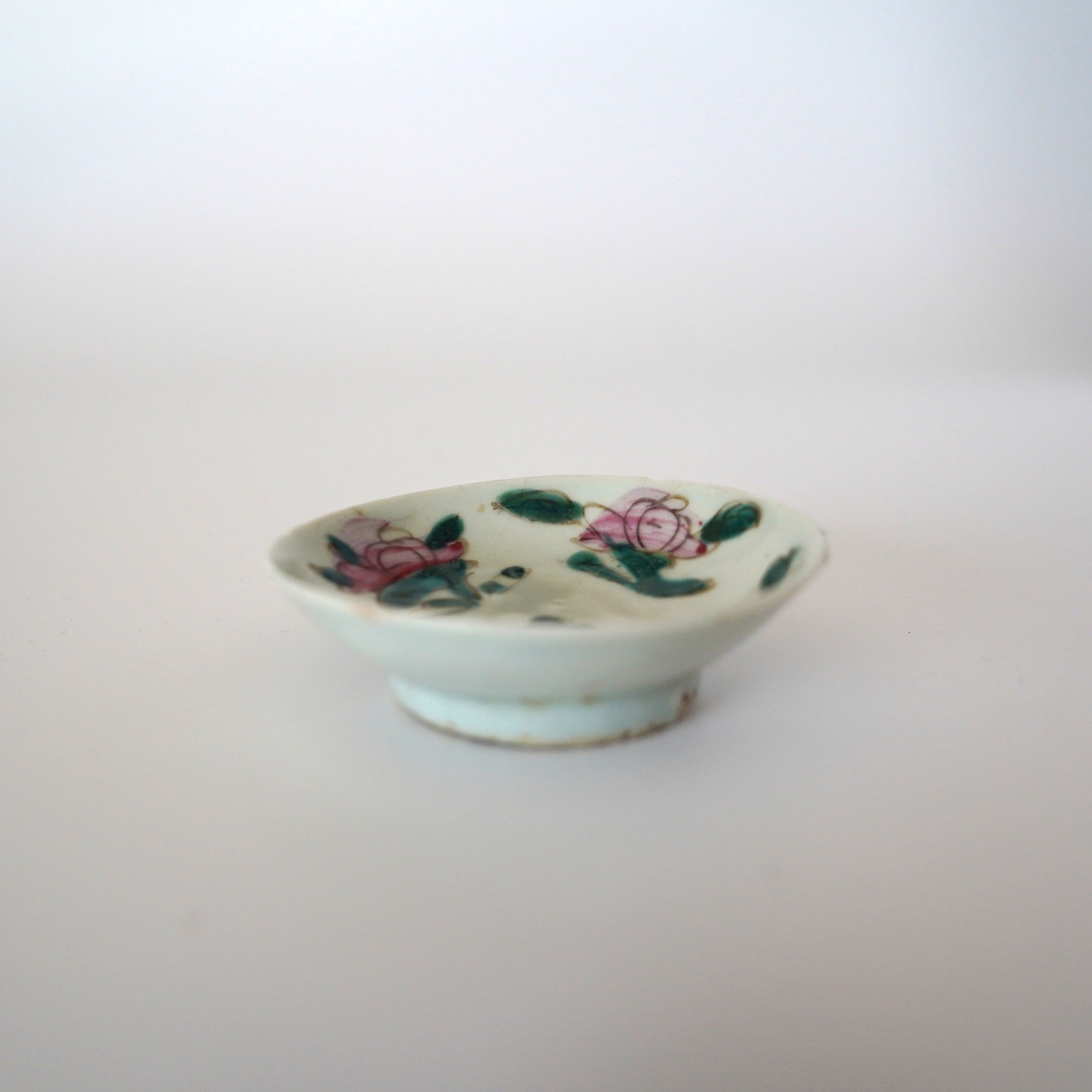 粉彩四季花文豆皿 ②