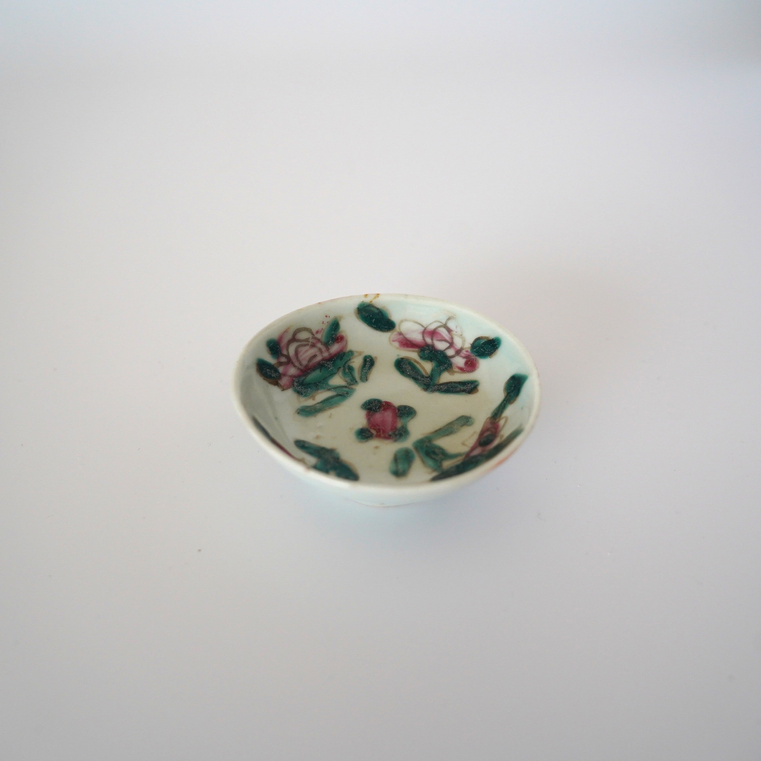 粉彩四季花文豆皿 ③