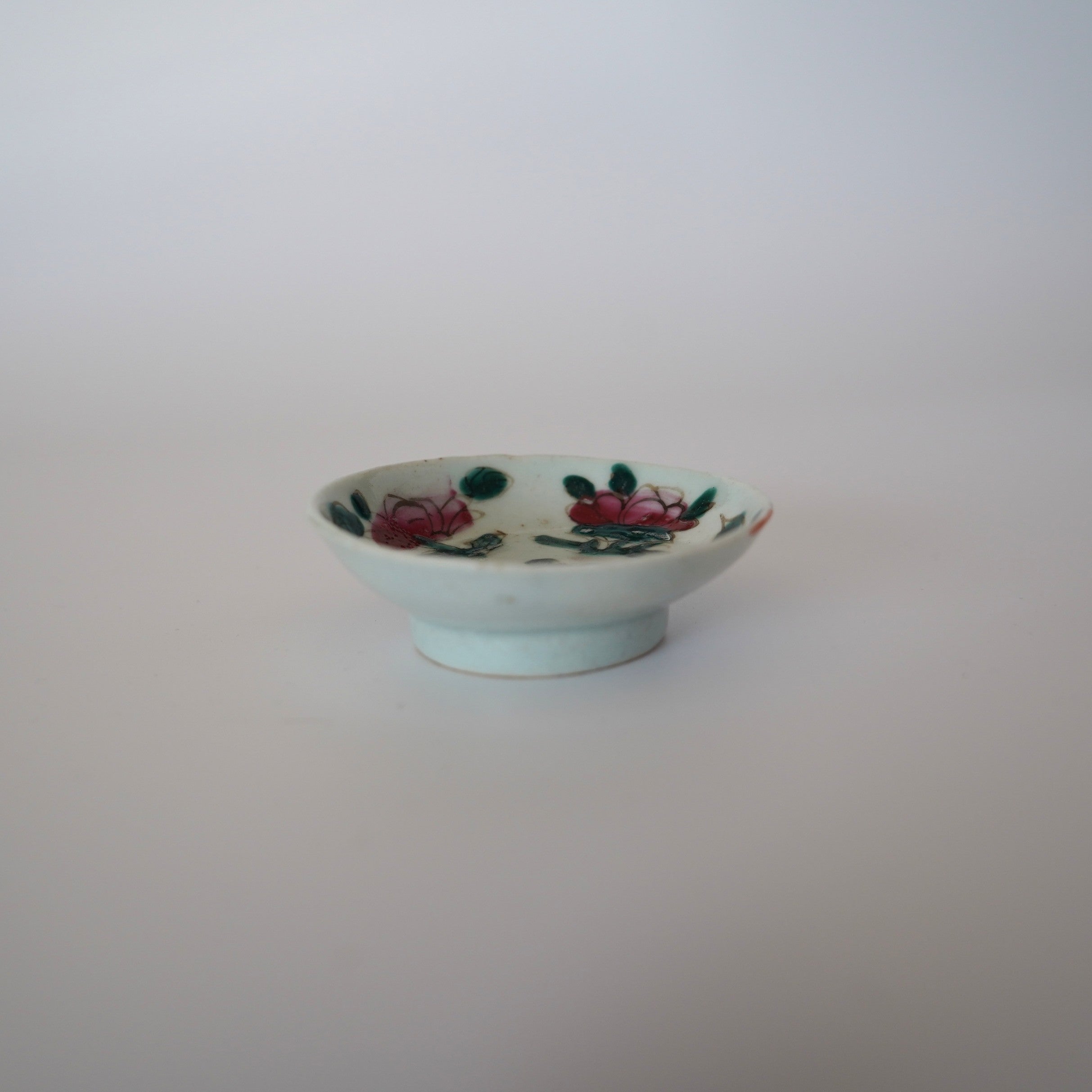 粉彩四季花文豆皿 ④