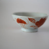 赤絵福寿三多文茶杯 ①