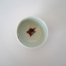 赤絵福寿三多文茶杯 ②