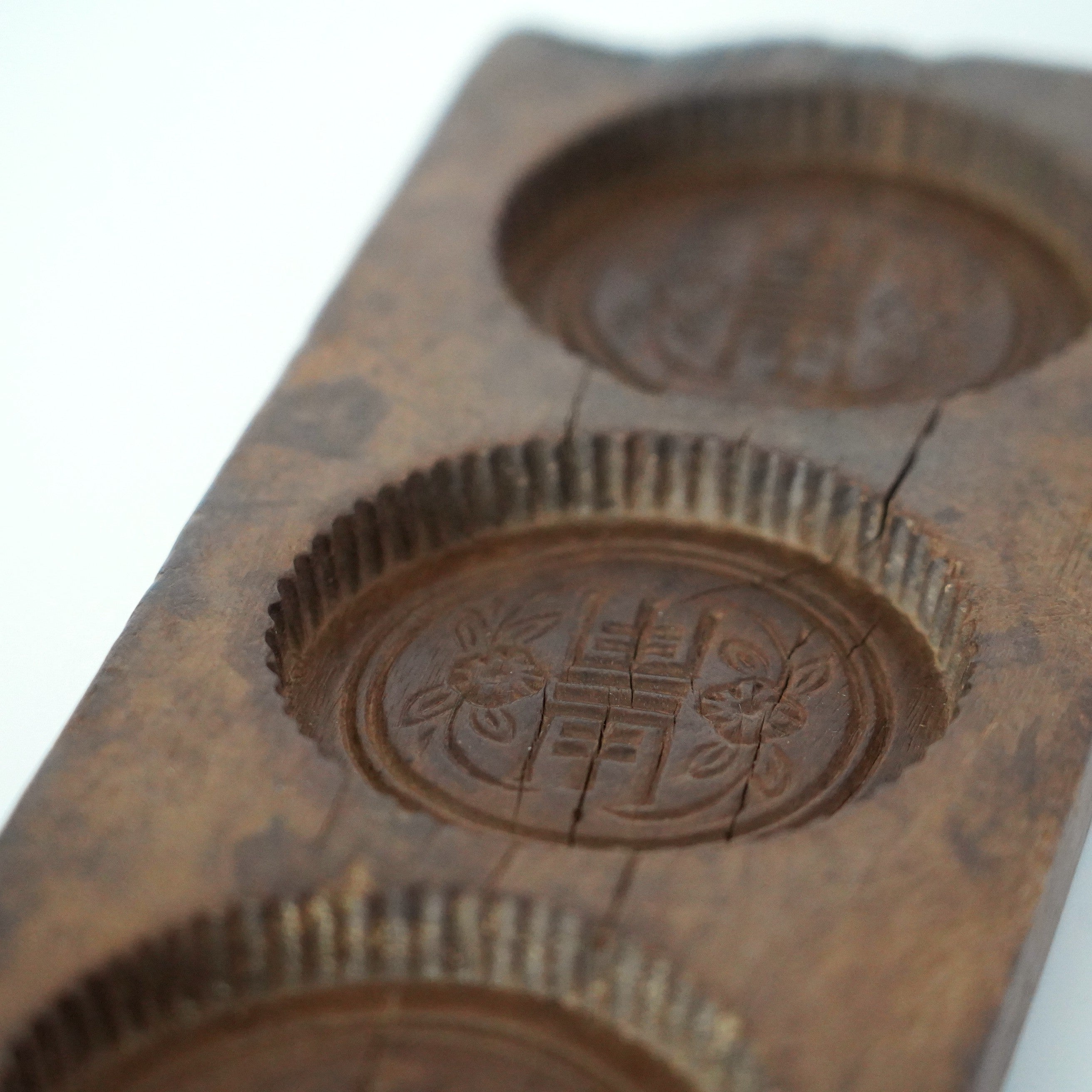 木彫三連双喜文月餅型大