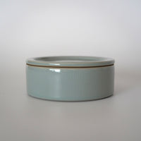 天青貫入七宝文茶船