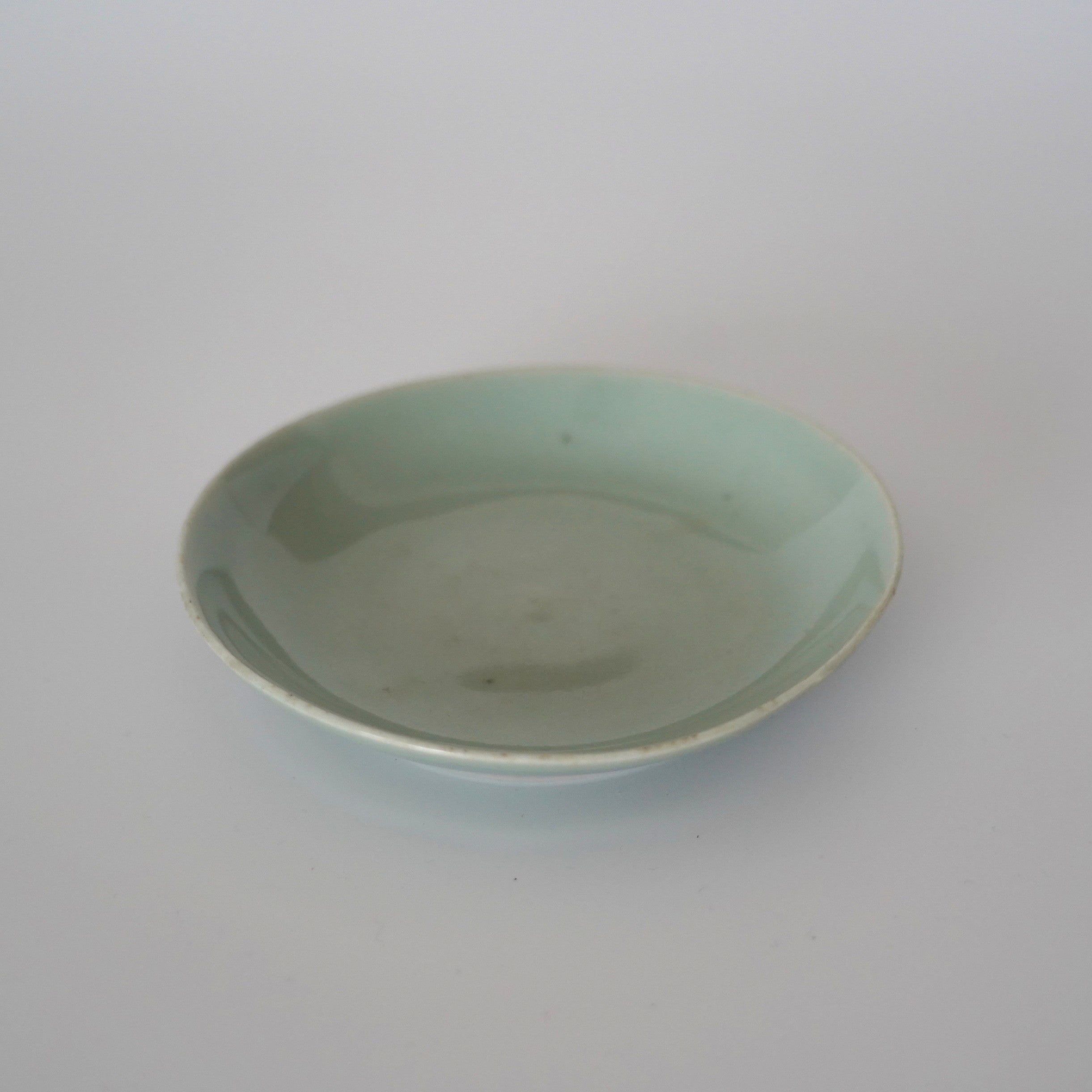 豆青青花款壺承 ①